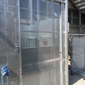 הספקת במת הרמה למשאות לגובה 7 מטר 2 הספקת במת הרמה למשאות לגובה 7 מטר 2