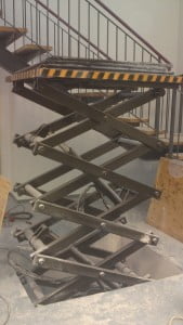 התקנת במת הרמה קריית עתידים 2 התקנת במת הרמה קריית עתידים 2