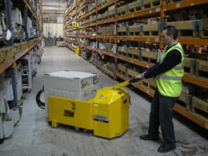 עגלה חשמלית, מכשיר משיכה דגם -MH3-400-Master Handler 1 עגלה חשמלית, מכשיר משיכה דגם -MH3-400-Master Handler 1