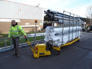 עגלה חשמלית Master Tug Range דגם MT10560 9 עגלה חשמלית Master Tug Range דגם MT10560 9