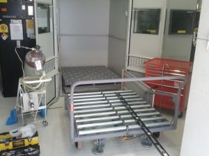 עגלה לשינוע והעברת מיכל 1000 קג 1 עגלה לשינוע והעברת מיכל 1000 קג 1