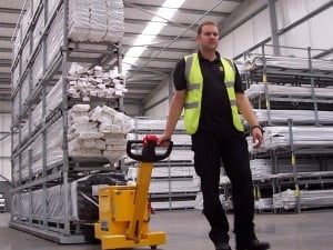 עגלת חשמלית להעברת ציוד עד 4000 קג MT5-400 10 עגלת חשמלית להעברת ציוד עד 4000 קג MT5-400 10