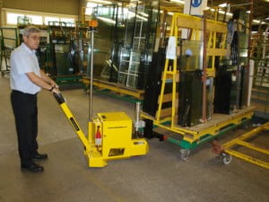 עגלת חשמלית להעברת ציוד עד 4000 קג MT5-400 14 עגלת חשמלית להעברת ציוד עד 4000 קג MT5-400 14