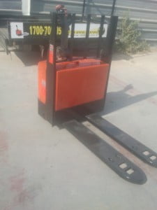 עגלת משטחים חשמלית 2 טון 3