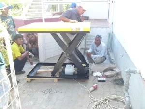 במת הרמה חשמלית נייחת 500 עד 3000 קג S103 1