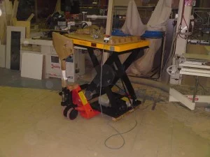 במת הרמה חשמלית נייחת 500 עד 3000 קג S103 2