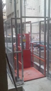 התקנת במת הרמה (מעלון) תחליף למעלית 2