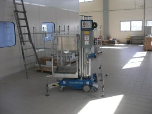 מלקטות ומתקני הרמה ועבודה בגובה DR100 6