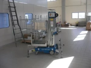 מלקטות ומתקני הרמה ועבודה בגובה DR100 6