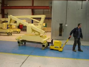 עגלת חשמלית להעברת ציוד עד 4000 קג MT5-400 18