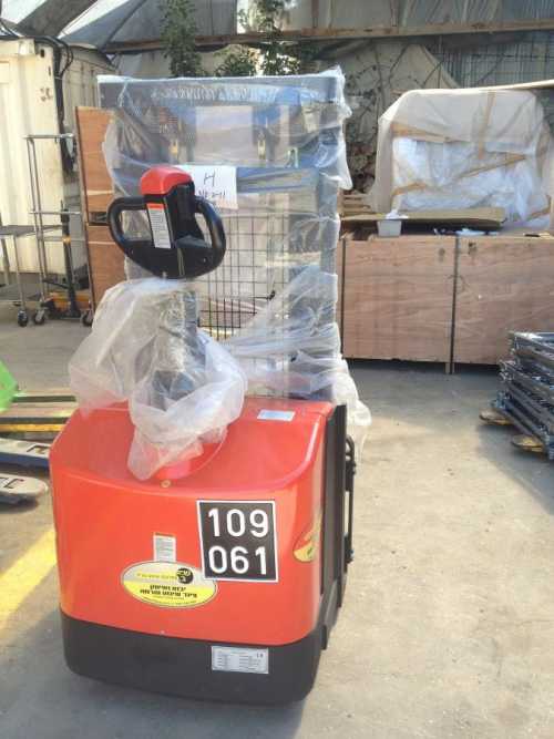 הספקת מלגזון אדם הולך 1200 ק"ג