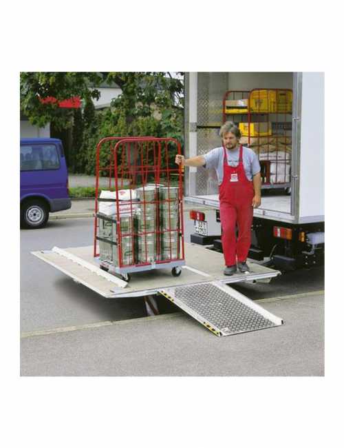 משווה גובה לרמפה למשאית Y