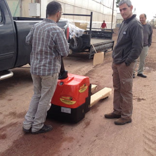 עגלה חשמלית 1300 קג 2 - הספקת עגלה חשמלית 1300 ק"ג