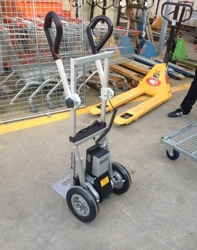 עגלת מדרגות חשמלית C171 2 - הספקת עגלת מדרגות חשמלית C171