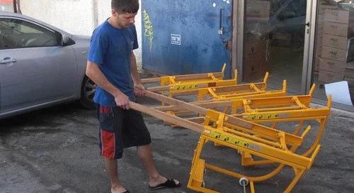 הספקת עגלות היפוך לחביות מיפעל קוסמטיקה