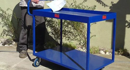 עגלות מדפים כולל קנט לפני בקשת לקוח DE