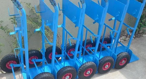 ייצור עגלות משא כולל שינוי לפי בקשת לקוח DE
