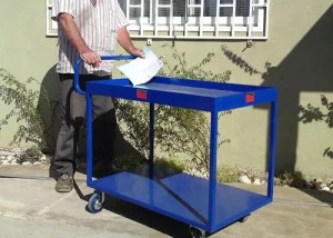 עגלת מדפים כולל ידית לפי בקשת לקוח