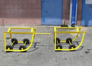 עגלת שינוע והצבת מתקן חביות תמונות מהשטח G