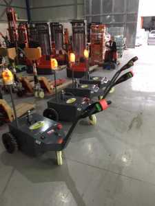 פושר דוחף לעגלות נגררות דגם RS1000 WhatsApp Image 2019 12 01 at 11.43.002 225x300 - פושר דוחף לעגלות נגררות דגם RS1000